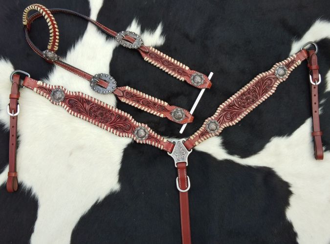 Showman One Ear Headstall and Breastcollar Set with Floral Tooling and Barrel Racer Conchos #2